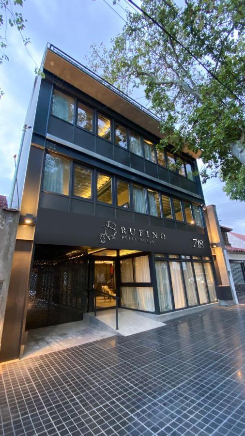 718 Rufino Petit Hotel Mendoza Exterior photo